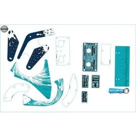Plastic set  White Water  ( Williams 1993 )
