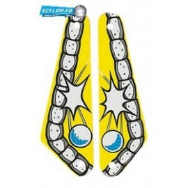 set de slingshots Tee'd off